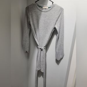 Short dress- long/quarter sleeve